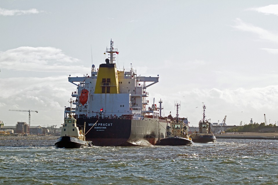 UK: Port Roadmap Details Path for Alt Fuels, Bunkering