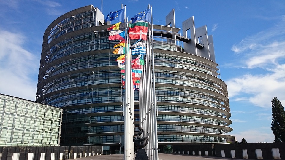 MEPs Eye Tougher Tariff For Shipping Emissions