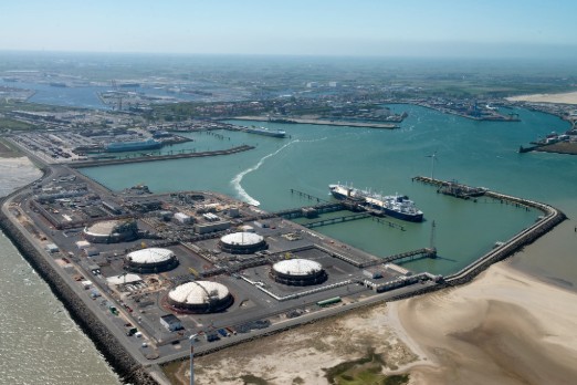 Port of Antwerp-Bruges Cargo Volumes Fall 2.4% in First Half 2026