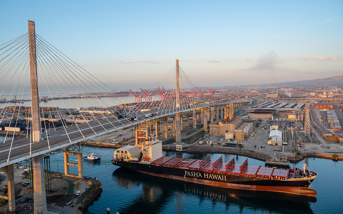 US West Coast Sees First Container Ship LNG Bunkering