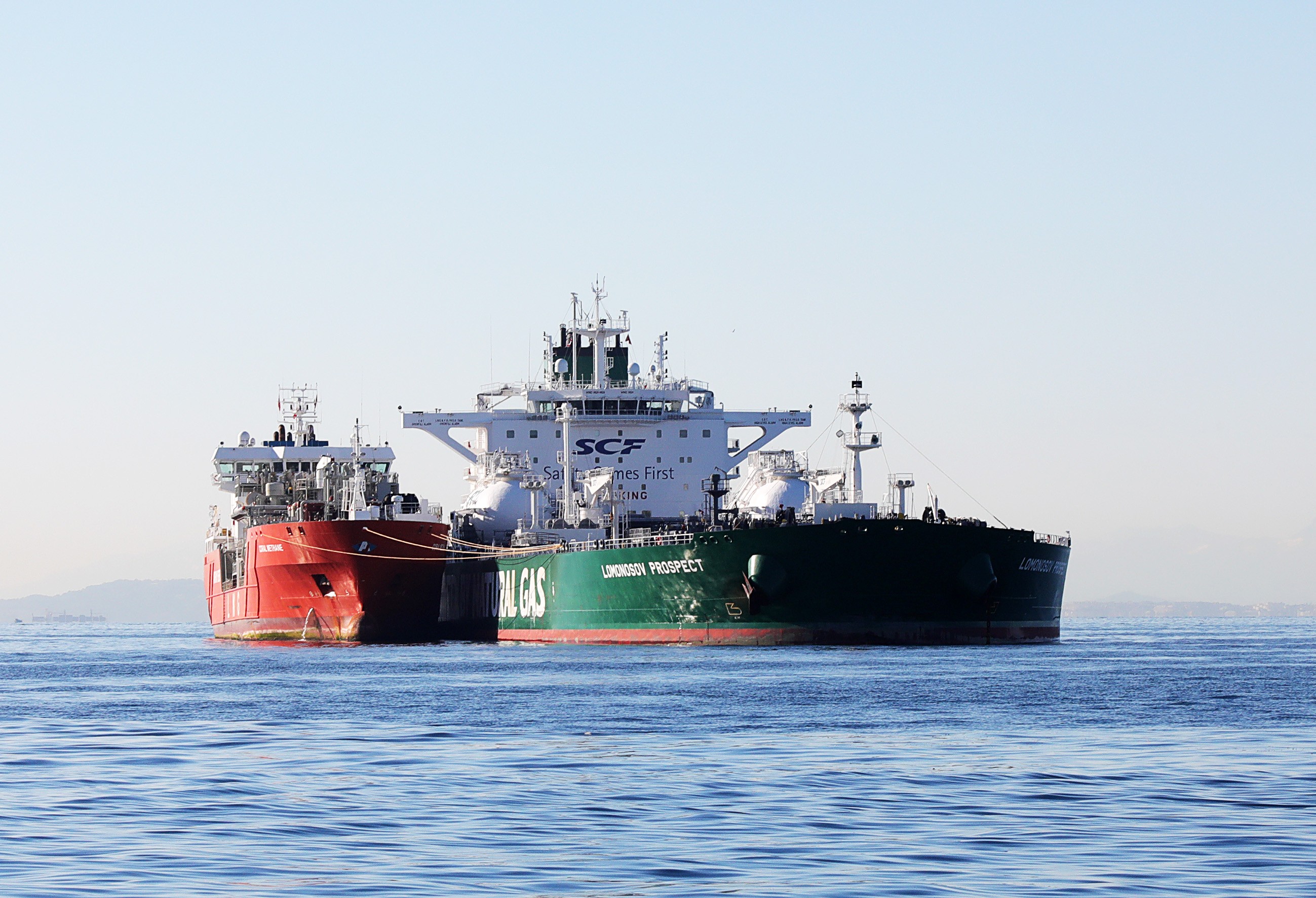 Shell Completes First Gibraltar LNG Bunker Operation