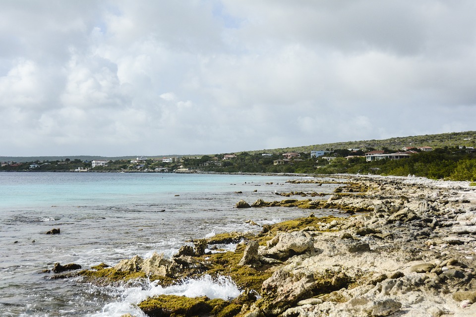 Oil From Trinidad & Tobago Spill Still Leaking, Reaching Other Islands