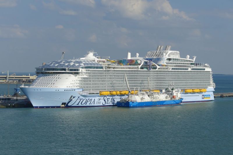 Royal Caribbean Cruise Ship Takes on Bio-LNG for Maiden Voyage