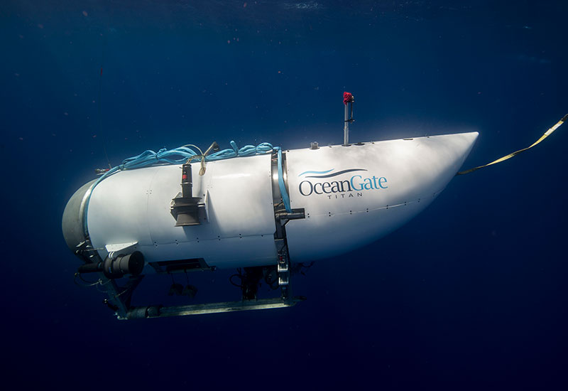 US and Canadian Ships Search for Missing Submersible in North Atlantic