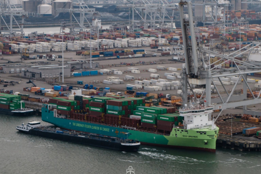 UniBarge Granted Methanol Bunkering License at ARA Hub