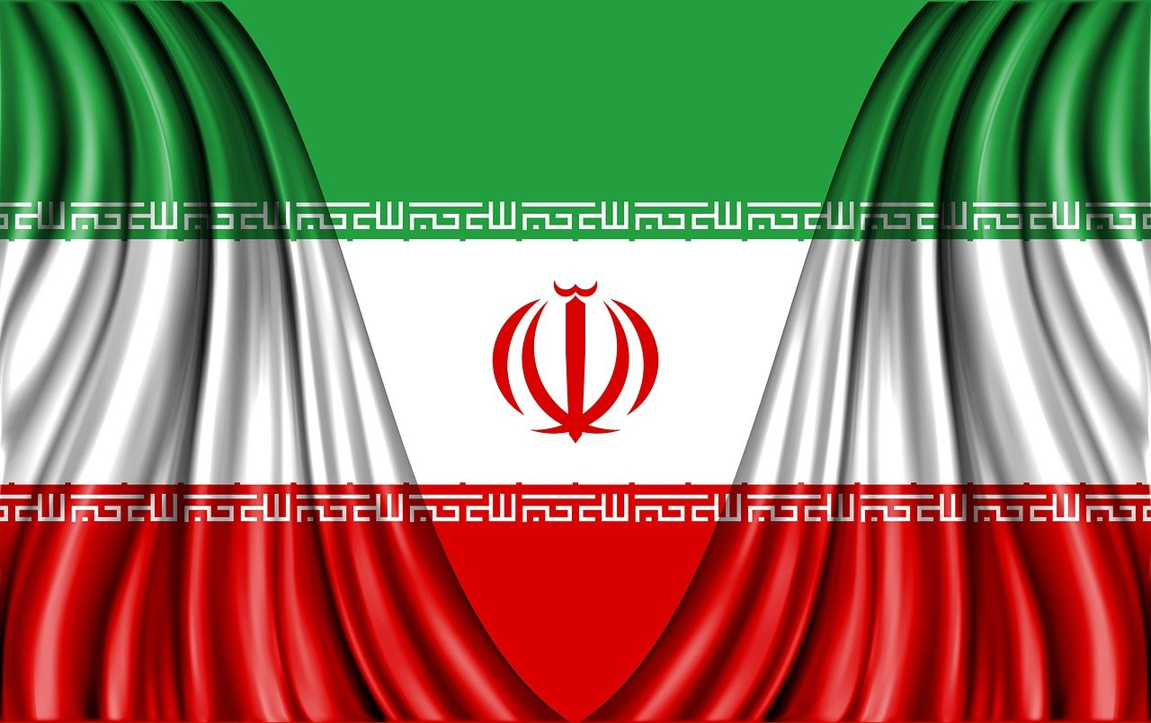 Iran Warns Ships Against Using Alternative Hormuz Transit Route: Reports