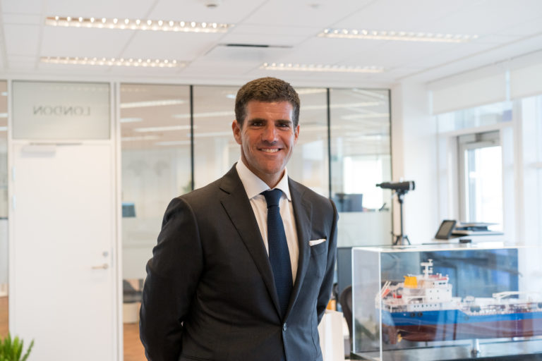 Peninsula to Charter Three New Methanol Tankers From HTM