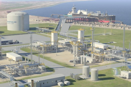 Galveston LNG Bunker Port Signs Supply Deal With International Shipping Firm