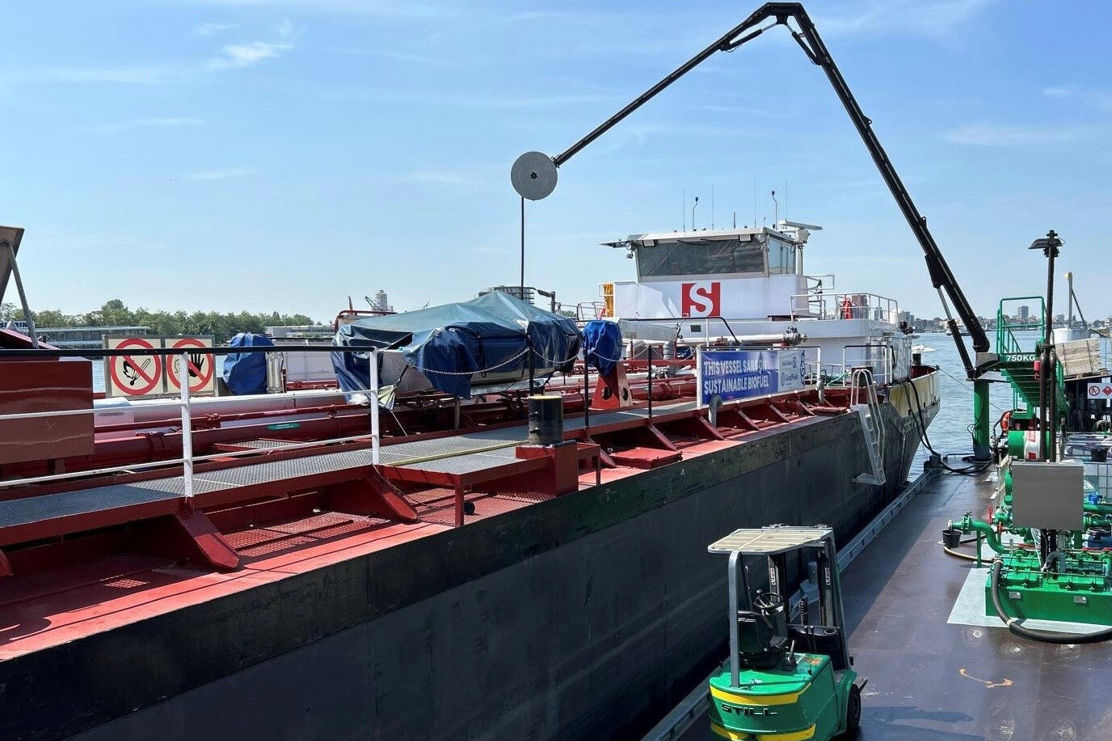 Stolt Tankers Vessel Takes on B100 Biofuel for First Time
