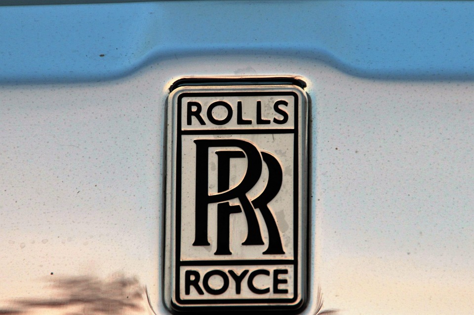 Roll-Royce Mulls Marine Unit Sale