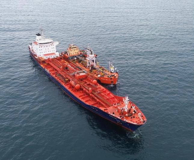 Van-Oil Makes First Bunker Delivery at San Juan de Marcona
