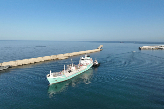 Axpo and Vitol Conduct First LNG Bunkering Operation at Italy's Civitavecchia