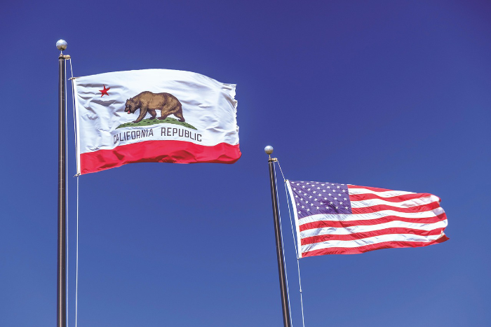 US House Votes 216-211 to Overturn California's Shore Power Rule for Ships at Berth