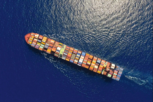 Boxship En Route to Santos Catches Fire