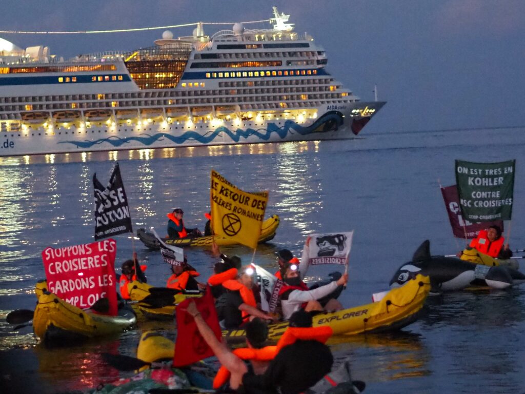 Green Activists Mount Blockade of French Port