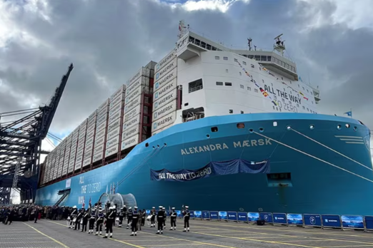 Maersk Targets Deployment of 19 Dual-Fuel Methanol Boxships by Year-End