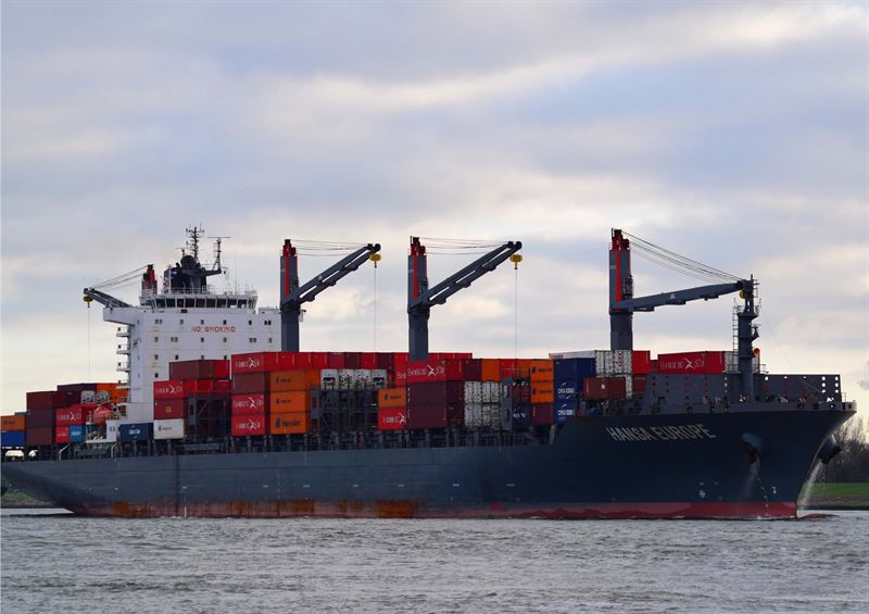 Three Container Ships Take on Carbon Capture-Ready Scrubbers From Wartsila