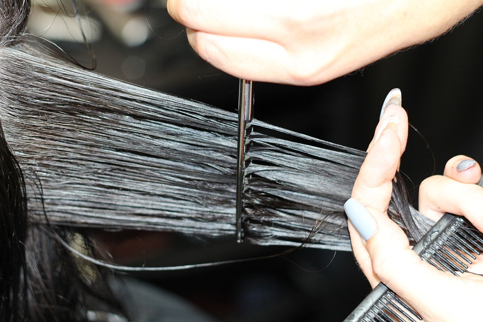 Waste Hair Redeployed to Tackle Oily Water