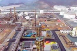 Montfort Places Top Bid for Uniper Middle East Bunkering Business