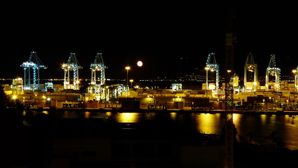 Algeciras Sees 53% Surge in Bunker Sales at Start of 2022