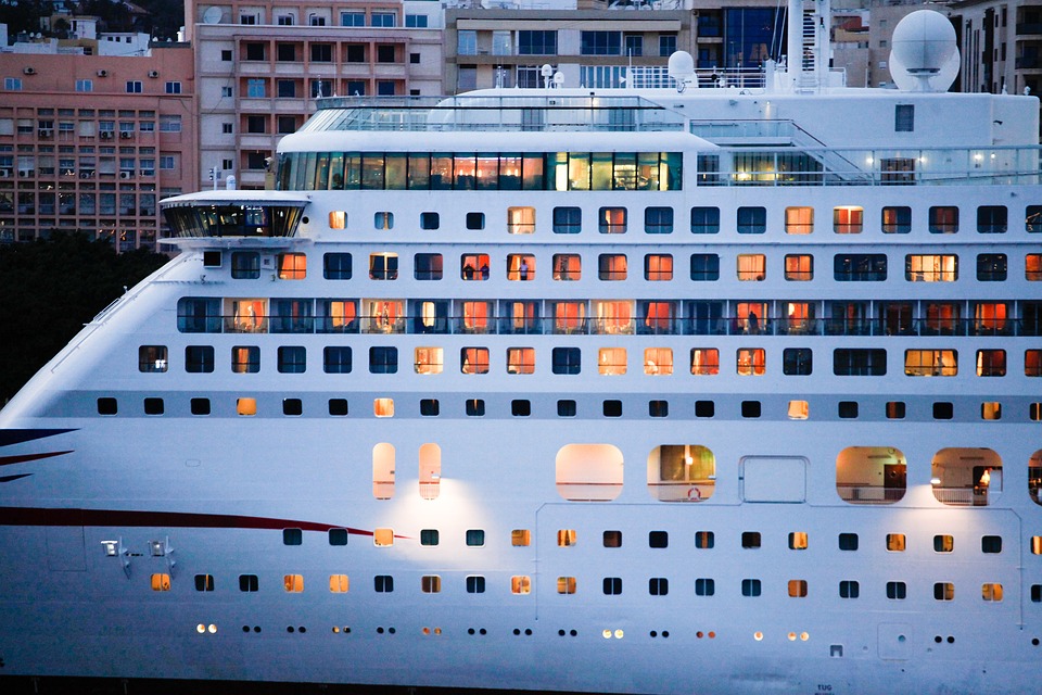 Carnival Steams Ahead on GHG Targets