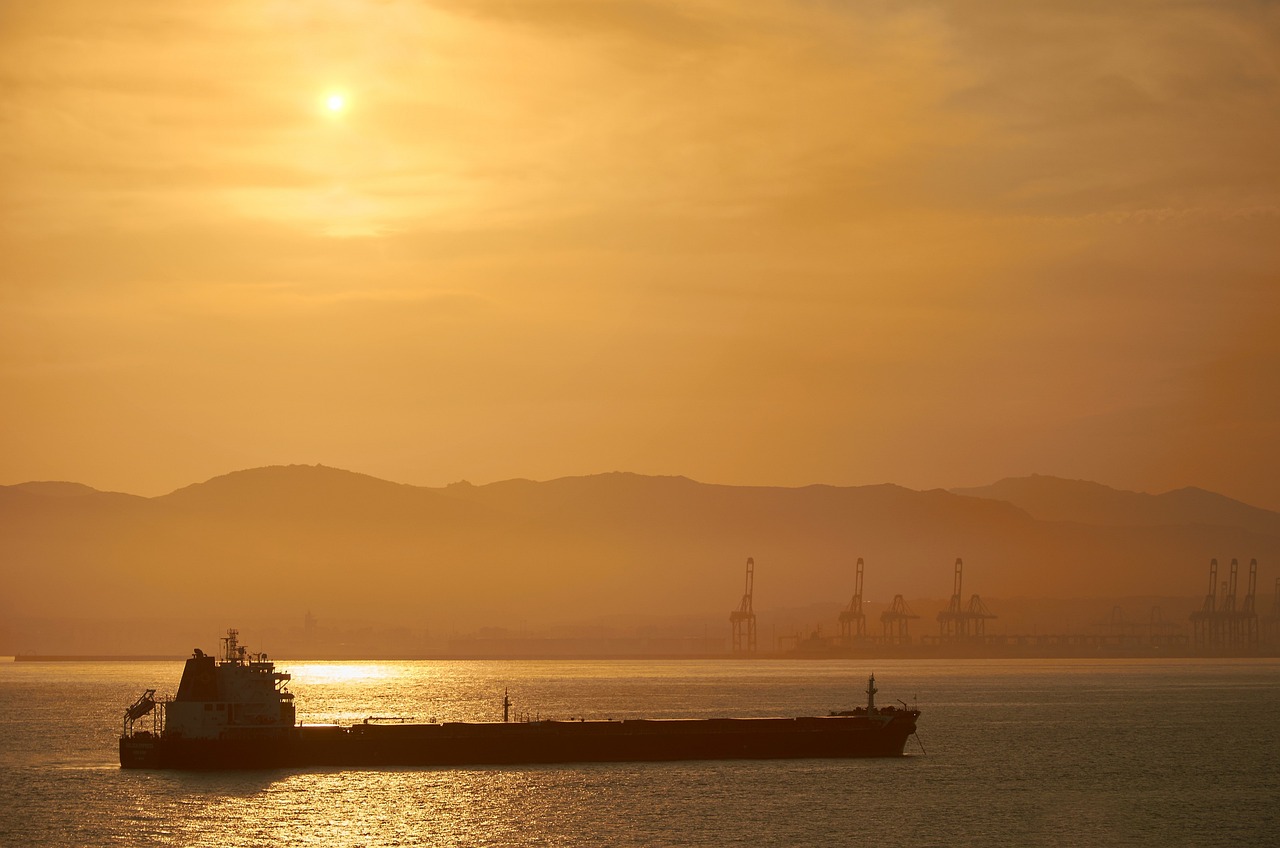 BP Halts All Tanker Voyages Through Red Sea