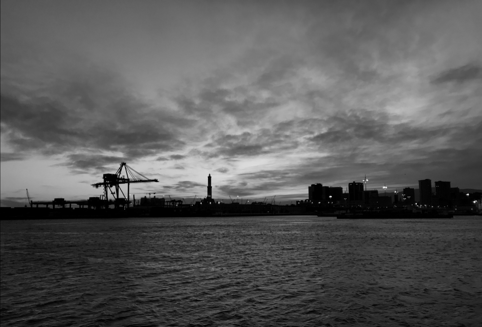 Tech Firms Join Forces on Marine Hydrogen Power