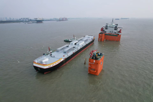 Somtrans' New LNG Bunker Barge to Enter Service in 2026