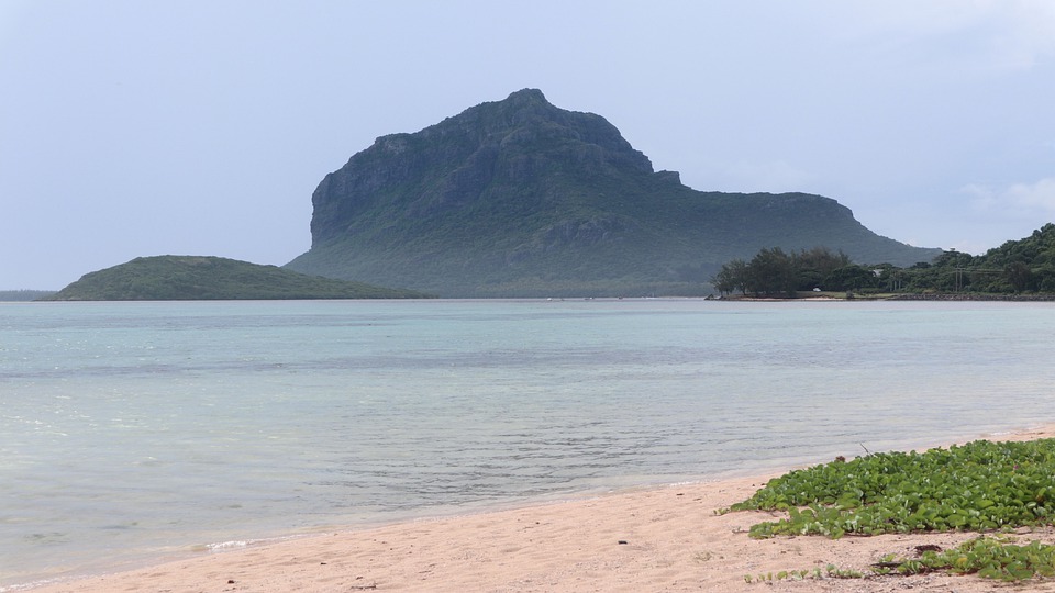 Mauritius: Stricken Bulker Scuttled Under Direction of Local Authorities