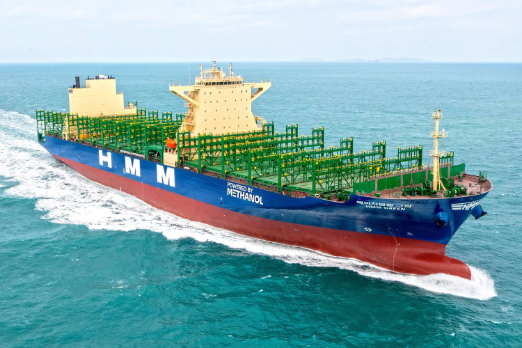 HMM First Methanol-Fuelled Boxship to Bunker Bio-Methanol in Shanghai