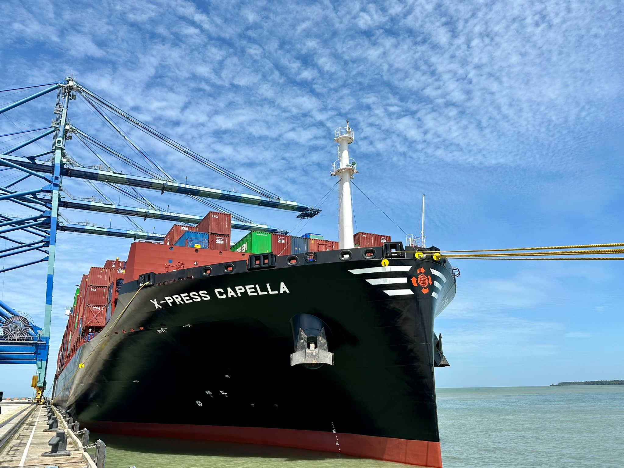 X-Press Feeders Secures Green Methanol Bunker Supply From OCI Global