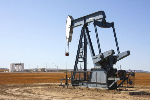 Eight OPEC+ Members Announce June Oil Output Boost