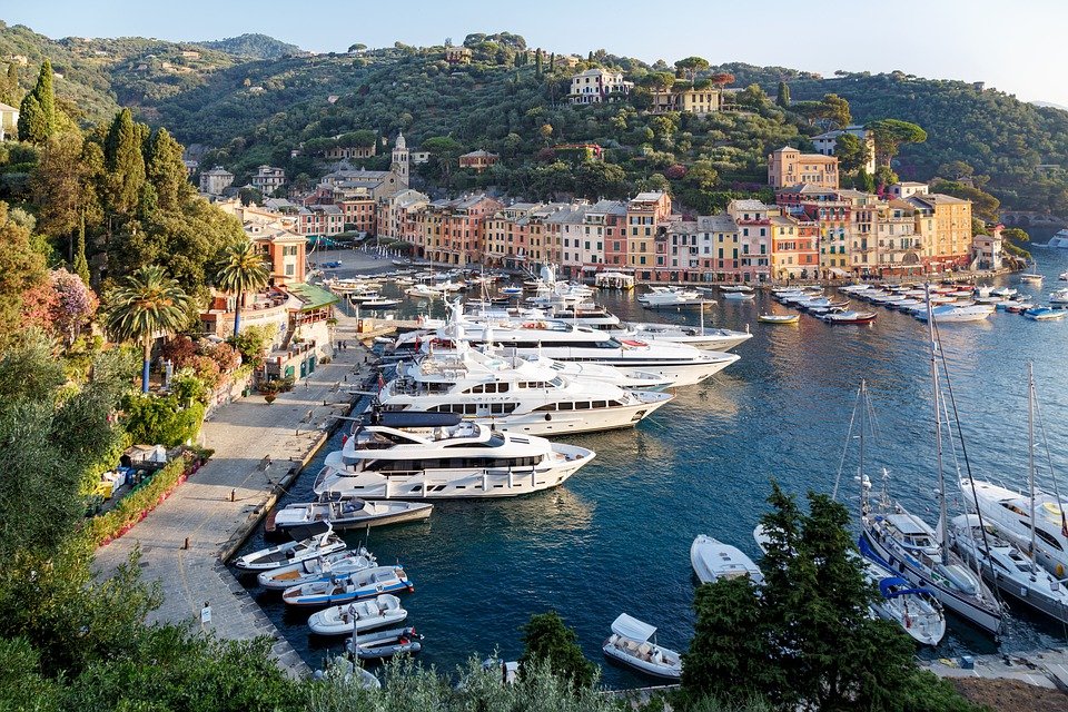 BUNKER JOBS: Peninsula Seeks Manager to Increase Bunker Sales to Yachts