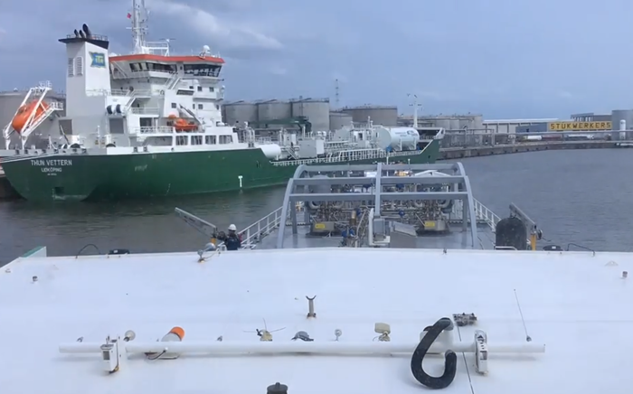 Titan Completes First Simops LNG Bunkering in Ghent