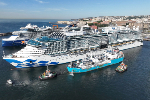 Axpo Completes First LNG Bunkering of Cruise Ship at Naples