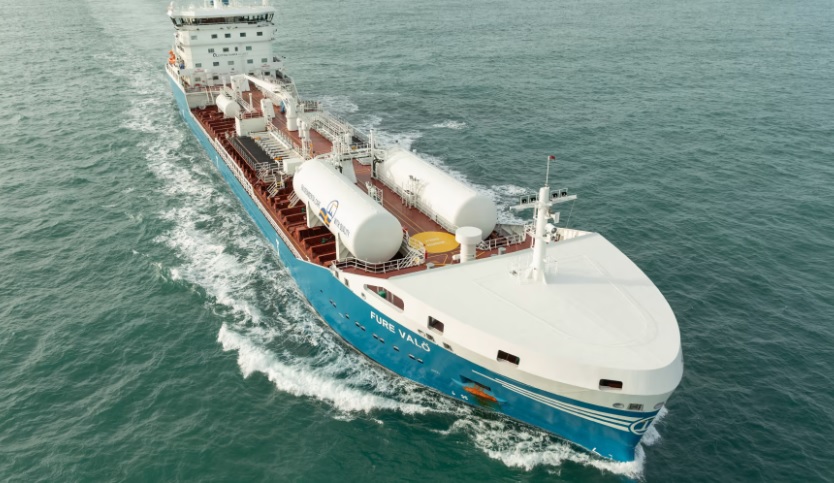 Furetank Tries Out Equinor Biofuel Bunker Blend
