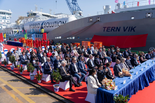 Terntank Names Two Hybrid Vessels in China