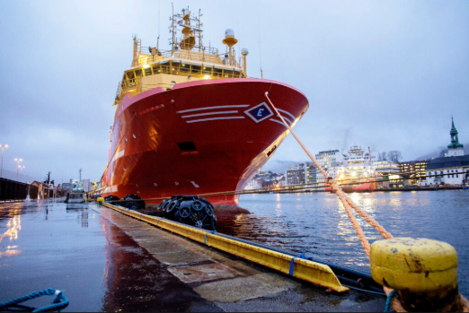 Ammonia Bunkering Trial Planned for Converted LNG-Fuelled Vessel