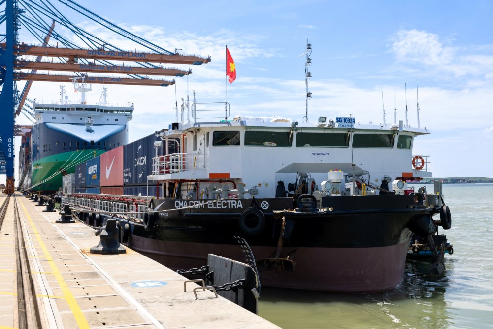 CMA CGM Launches Electric Barge in Vietnam for Nike