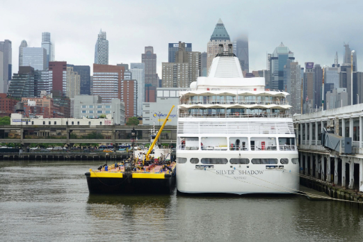 Vane Brothers and Shell Deliver First Biofuel to Cruise Ship in New York