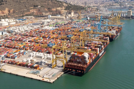 Barcelona to Take on Shore Power Connection for Cruise Ships