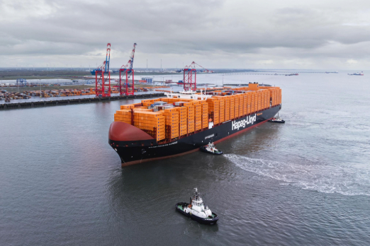 Hapag-Lloyd Adds Another Large LNG-Fuelled Boxship to Fleet