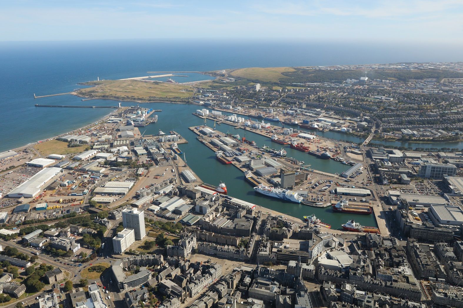 Bunker One to Add Barge in Aberdeen South Harbour