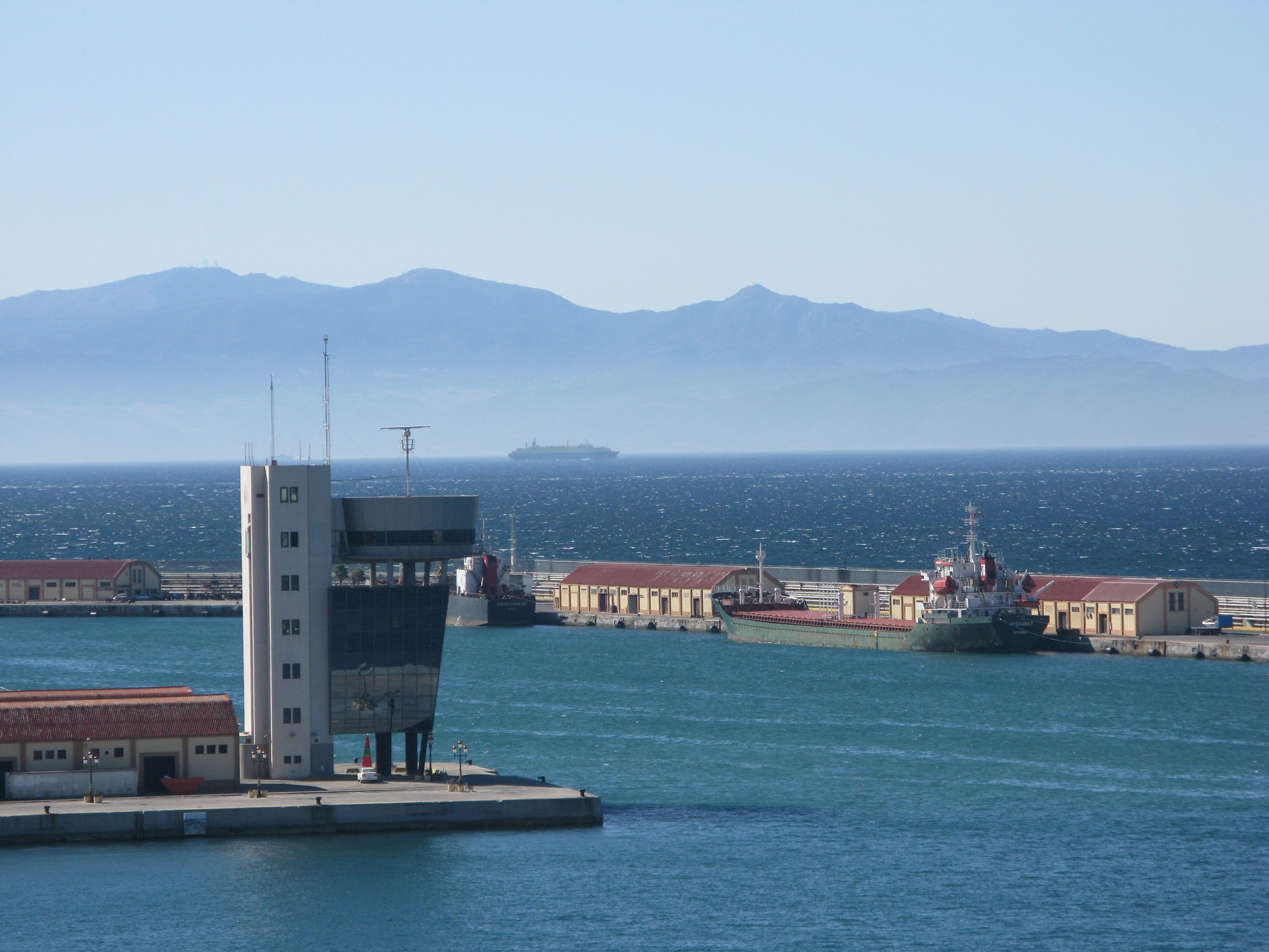 Port of Ceuta Offers Weather Tracking Service to Boost Bunker Volumes