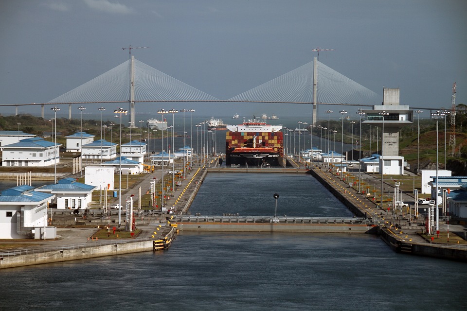 Crowley to Bunker LNG on Panama Canal's Pacific Coast