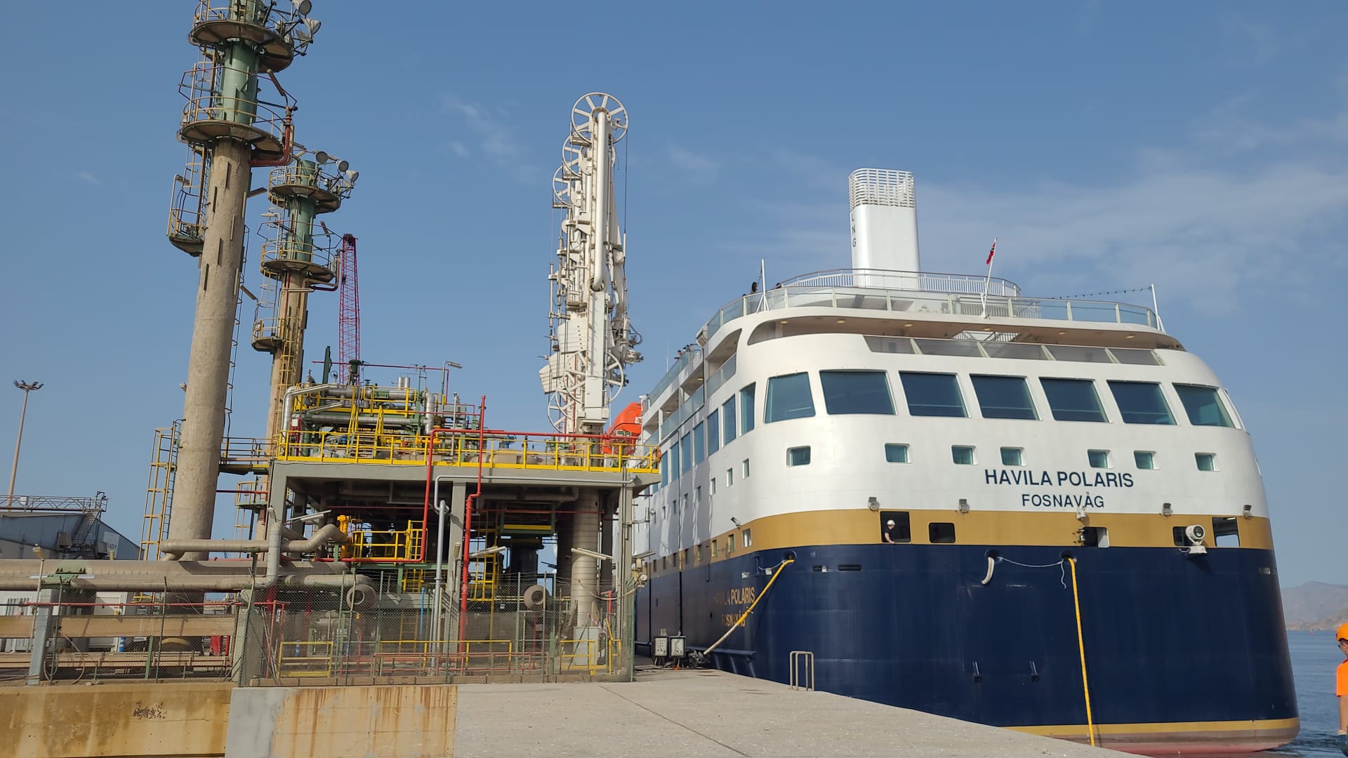 Molgas Group Carries Out Maiden LNG Bunkering on Two Cruise Ships at Cartagena