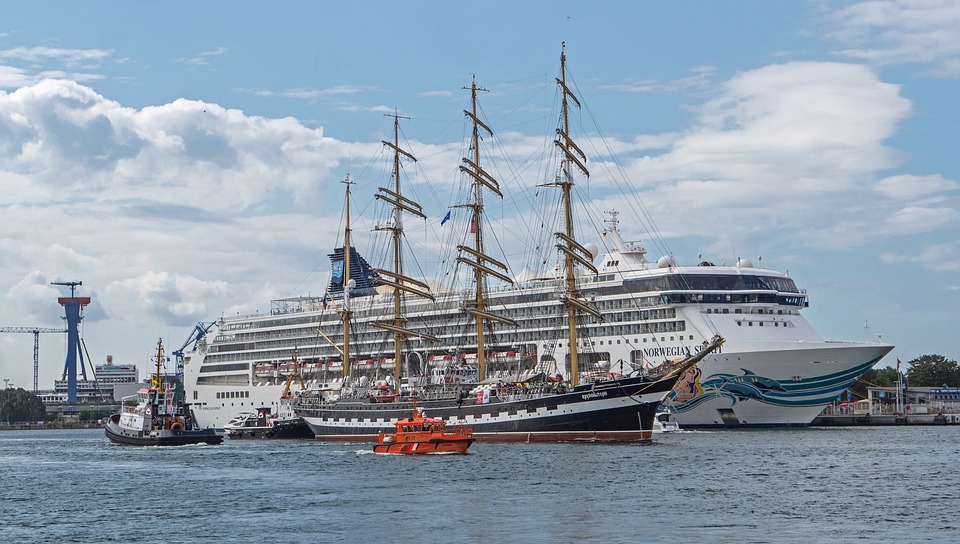 French Shipyard to Trial Fixed Sails for Cruise Ships
