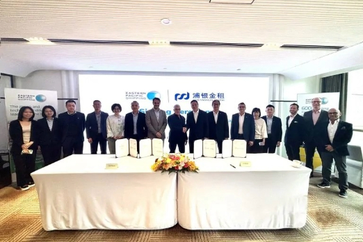 EPS Secures Funding for Two LNG-Fuelled Boxships