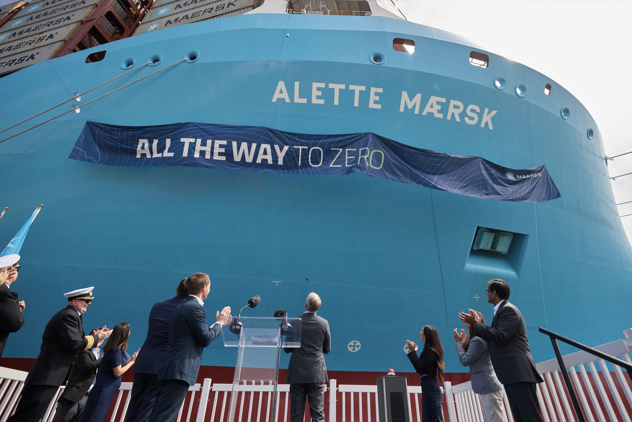 New Maersk Ship Bunkered Methanol in South Korea Before LA Naming Ceremony