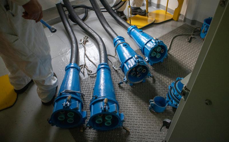 Port of Seattle Mandates Shore Power for Homeported Cruise Ships From 2027